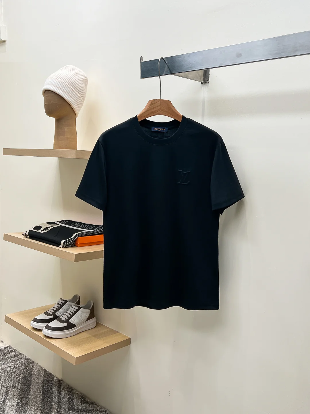 LV 新品驴牌lv男士新款圆领短袖