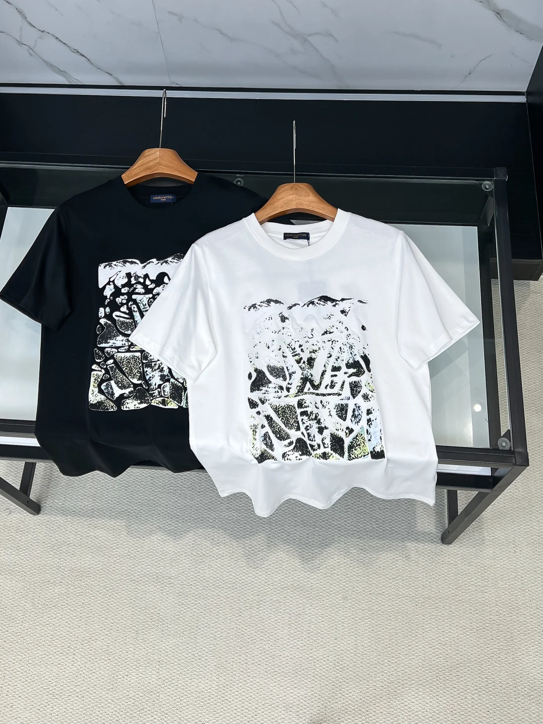 LV Louis Vu滑雪 系列短袖T恤