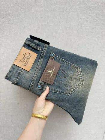 专柜同步顶级印花水洗牛仔裤 高仿LV牛仔裤