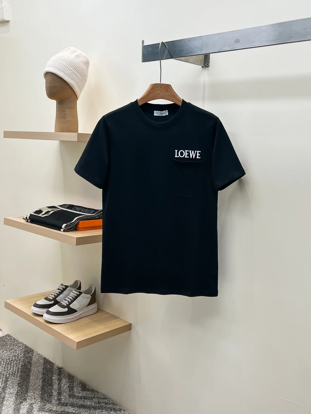 罗意威 新品LOEWE/罗意威 高品质圆领短袖T恤 罗意威 新品LOEWE/罗意威 高品质圆领短袖T恤