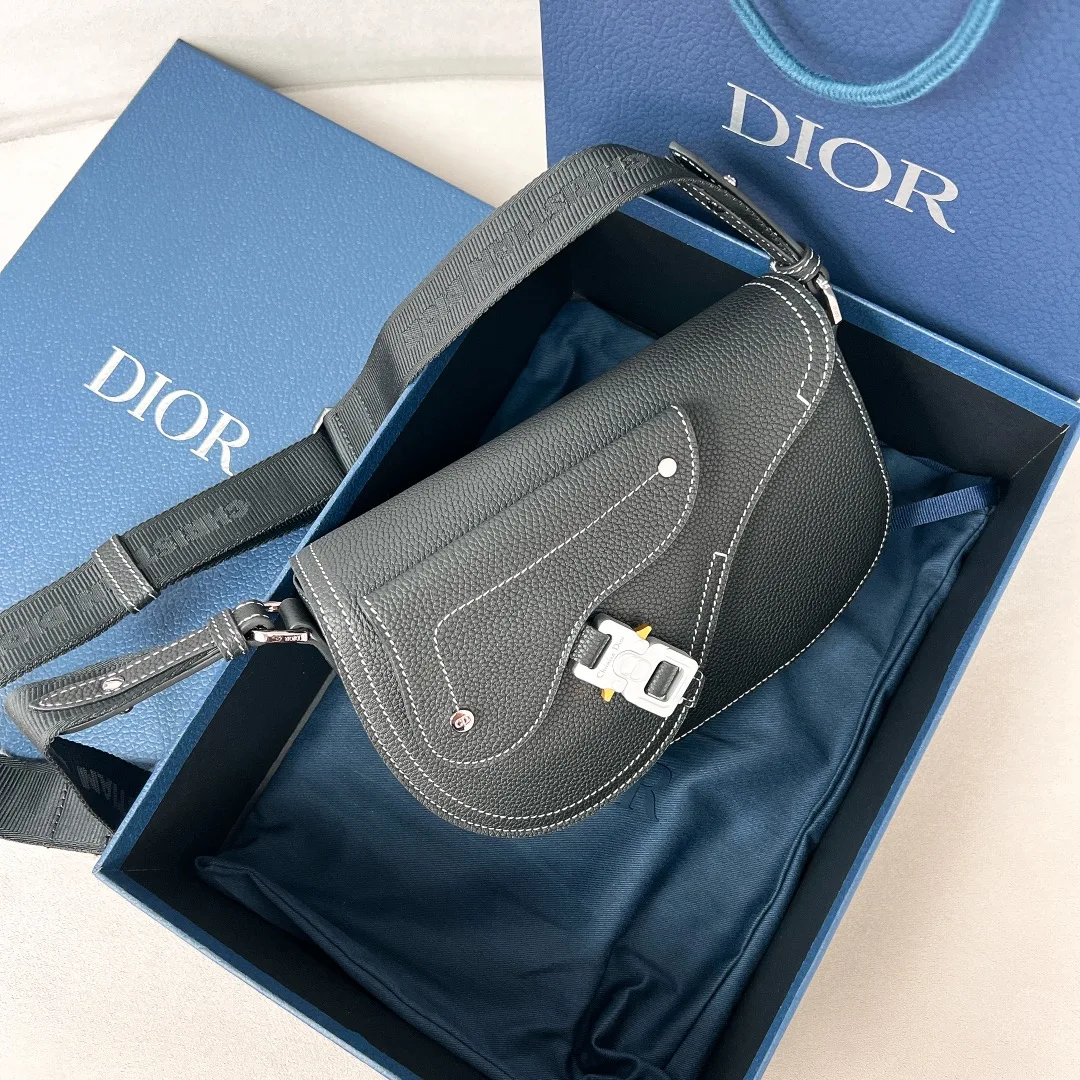Dior New Arrivals Early Spring Men s Saddle Messenger Bag Men s Crossbody Bag