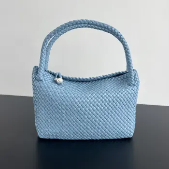 716974 Winter Collection / Top-Tier Handbags Tote Bag Replica Bottega Veneta womens bags