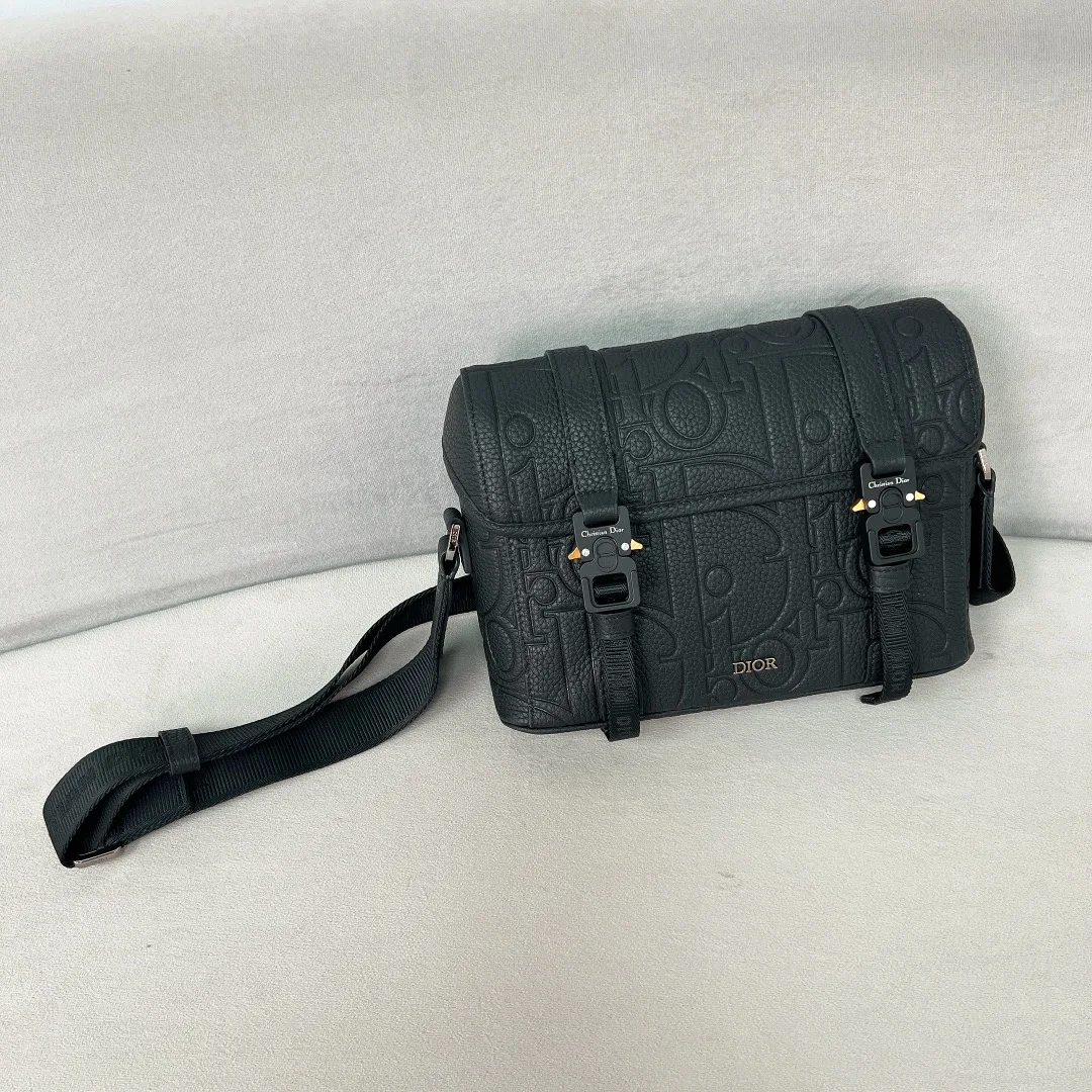 迪奥 新品首发新品HitTheRoad全皮翻盖信使包 男士斜挎包