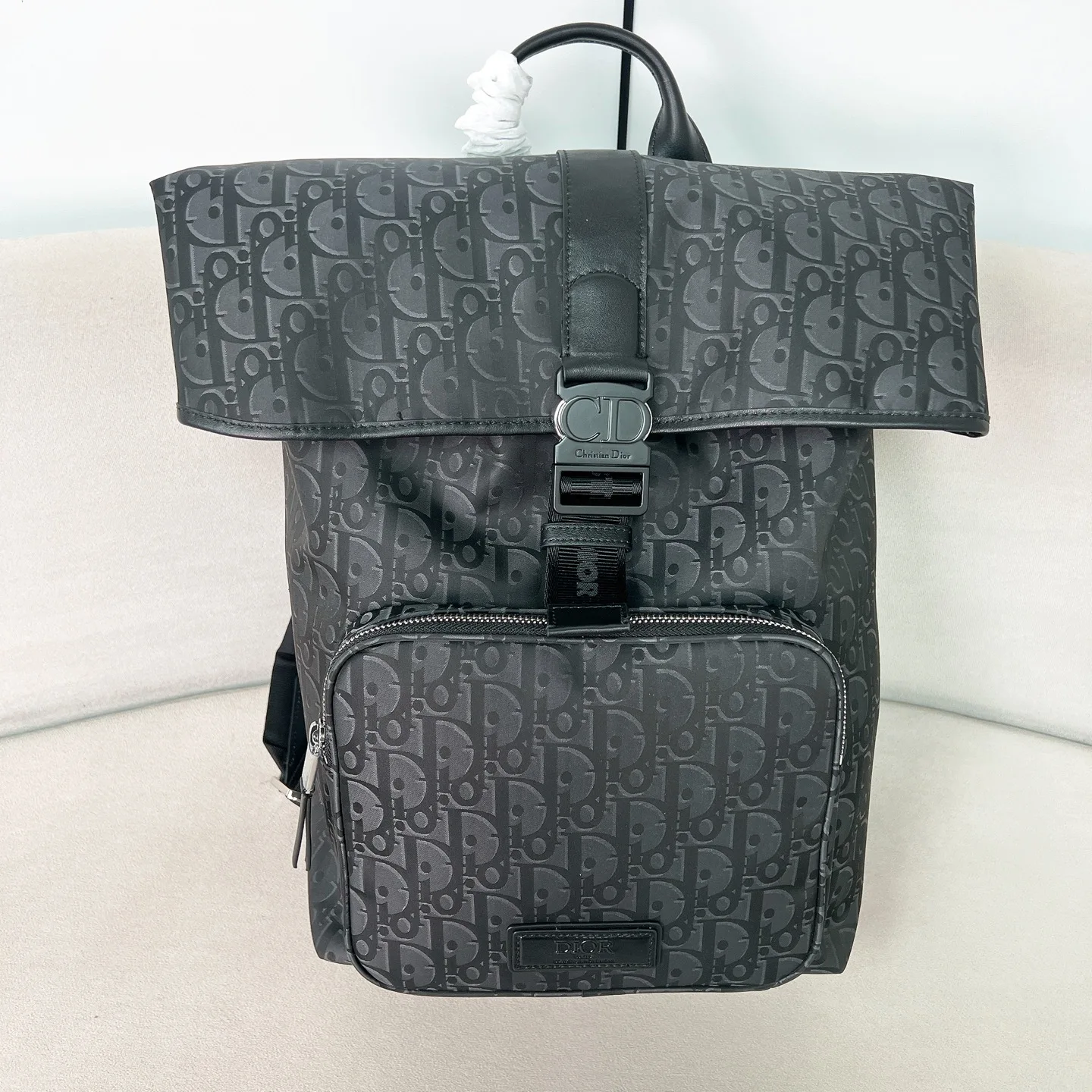 迪奥 2026男士春夏新品Trek卷顶双肩背包 男士双肩包 迪奥 2026男士春夏新品Trek卷顶双肩背包 男士双肩包