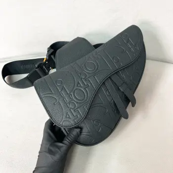 首发早春新品男士全皮马鞍包 男士斜挎包高仿迪奥男包