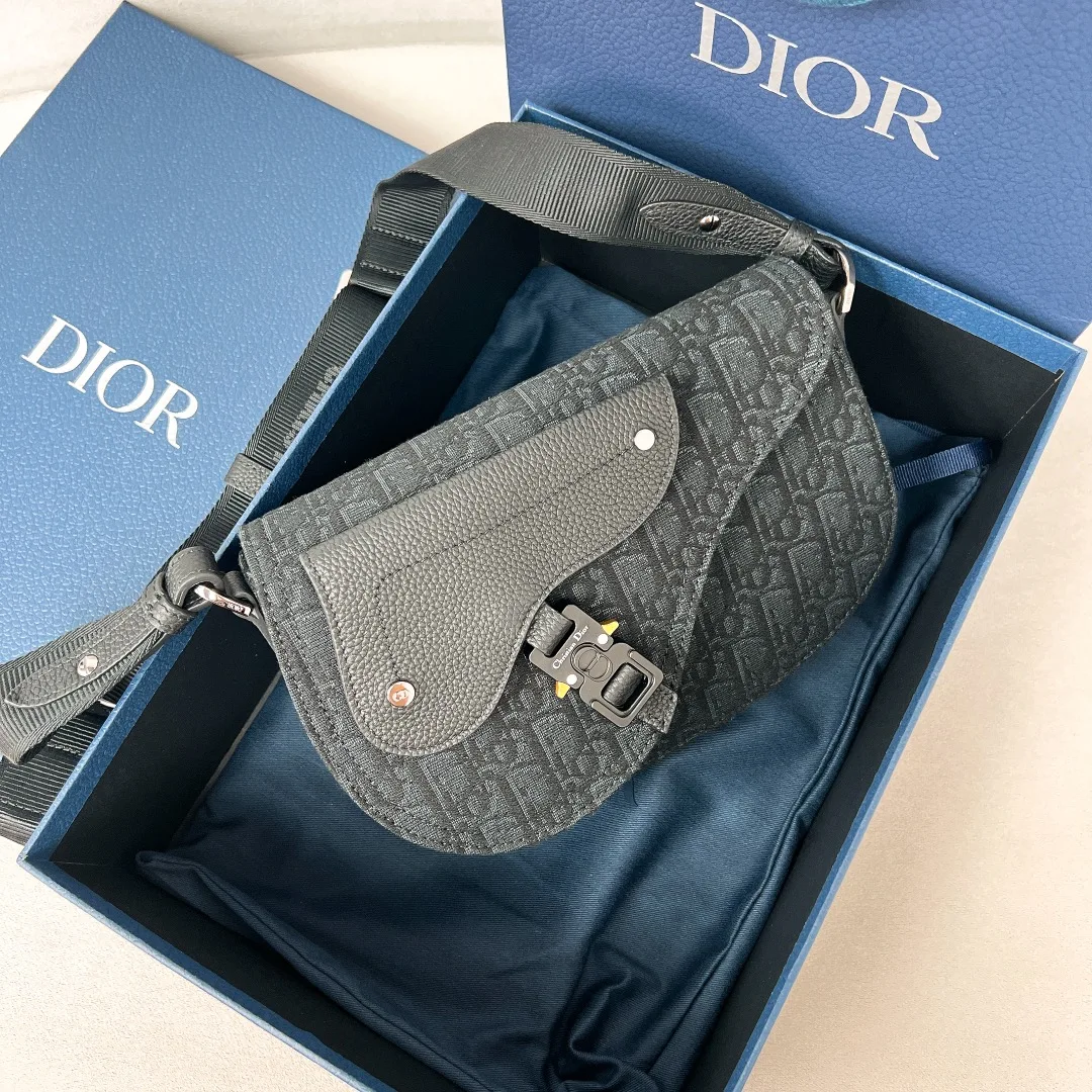 Dior New Arrivals Early Spring Men s Saddle Messenger Bag Men s Crossbody Bag