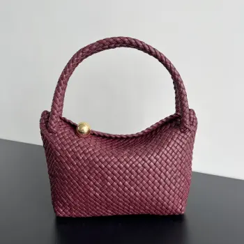 716974 Winter Collection / Top-Tier Handbags Tote Bag Replica Bottega Veneta womens bags