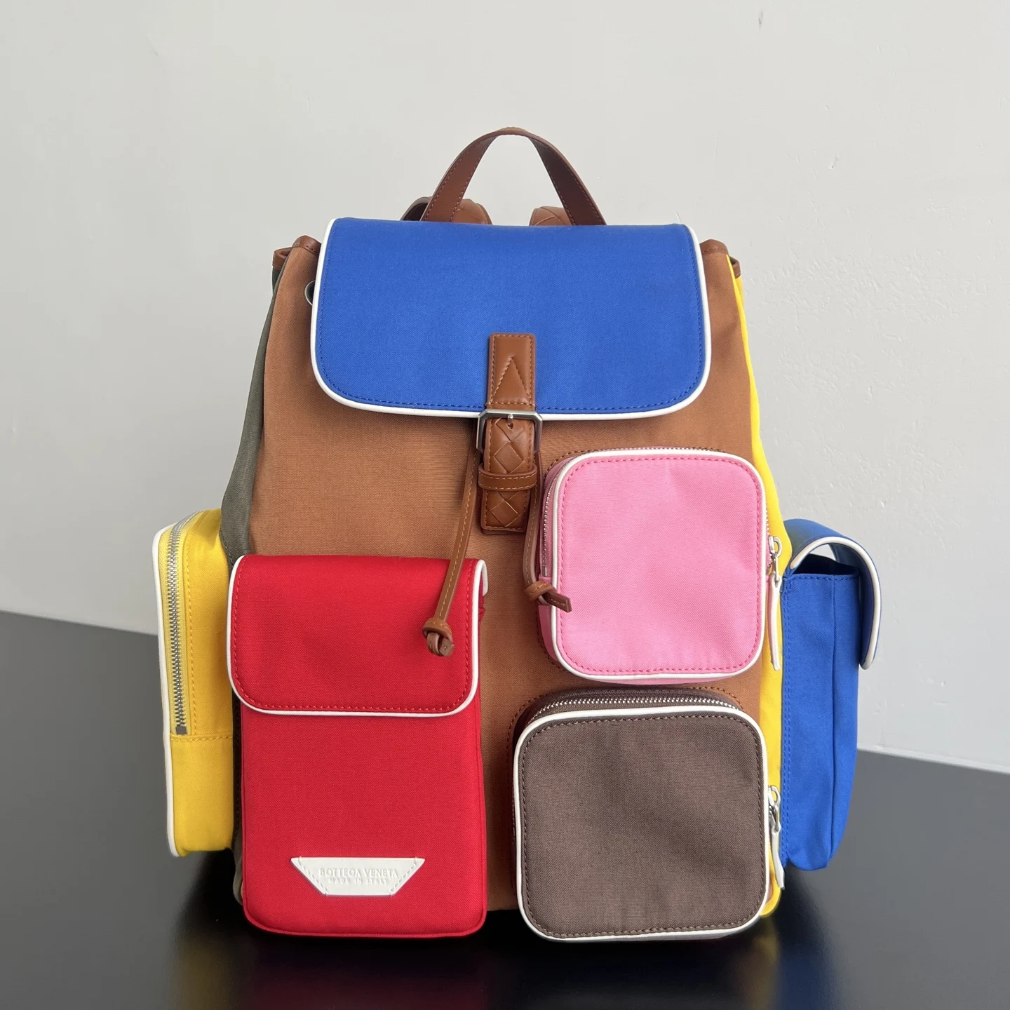 BV 837377 多口袋双肩包 双肩包 BV 837377 多口袋双肩包 双肩包