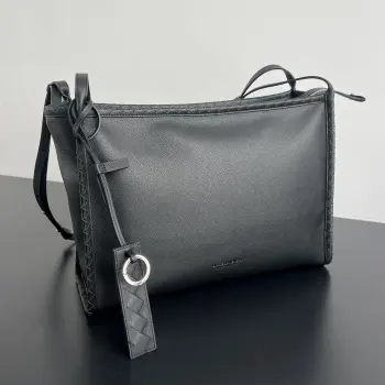 826852  男女通用编织滚边 双肩包 高仿BV男包