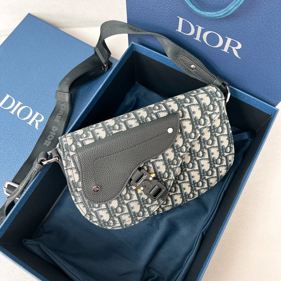 Dior New Arrival Early Spring Men s Saddle Messenger Bag Men s Crossbody Bag
