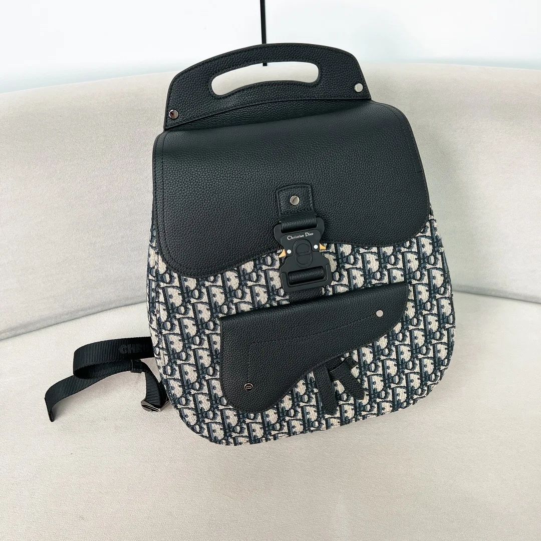 迪奥  新品男士Gallop双肩背包 男士双肩背包