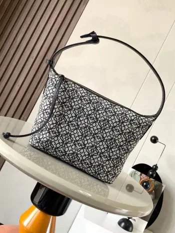 9007 Cubi handbag small lunch bag shoulder bag Replica Loewe womens bags