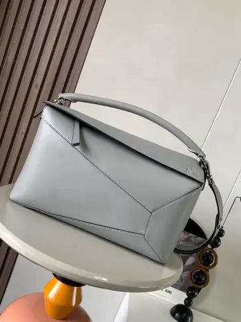 9054 New Large Geometric Bag Crossbody Bag Replica Loewe womens bags