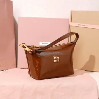 5NE841 New Oil Wax Leather Lunch Box Bag Shoulder Bag Replica MIU MIU womens bags