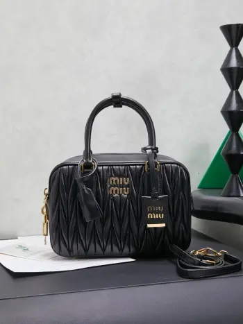 5BB124 大号黑色保龄球手袋  斜挎包 高仿缪缪女包