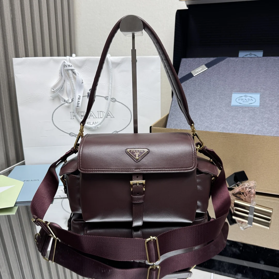 普拉达 1BD394 新款探索包 斜挎包