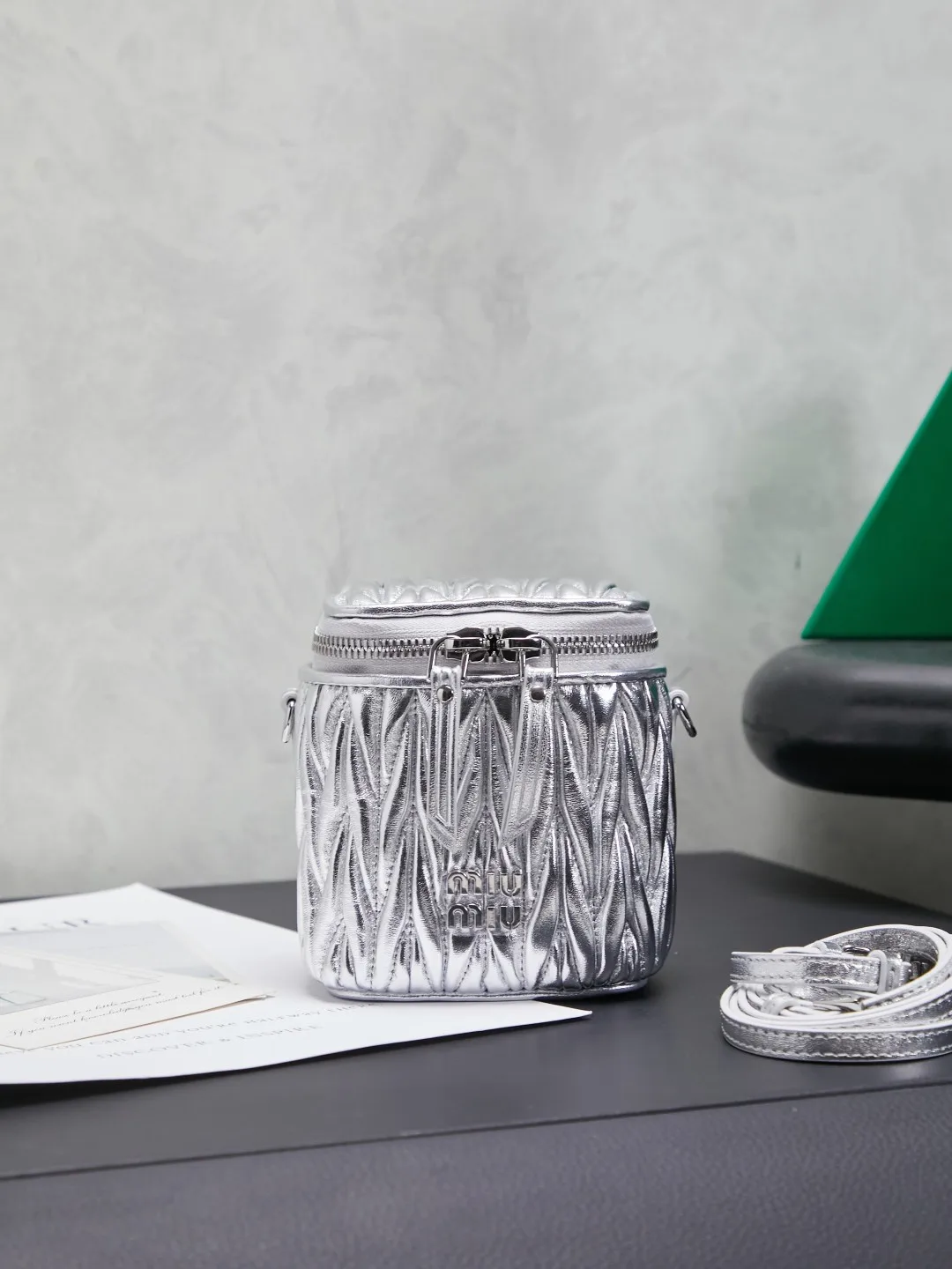 MIU MIU 5NR018 New Ultra-Mini Cosmetic Bag Crossbody Bag MIU MIU 5NR018 New Ultra-Mini Cosmetic Bag Crossbody Bag