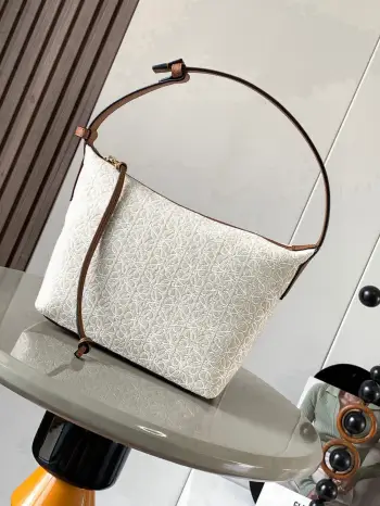 9007 Cubi handbag small lunch bag shoulder bag Replica Loewe womens bags