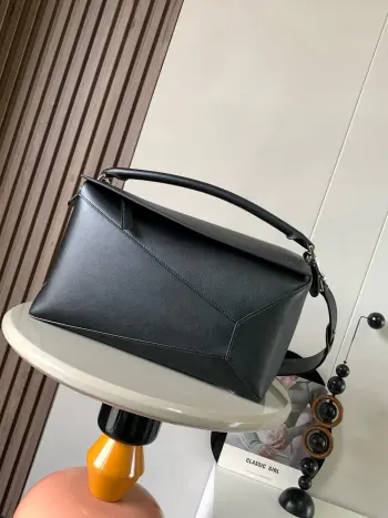 9054 New Large Geometric Bag Crossbody Bag Replica Loewe womens bags