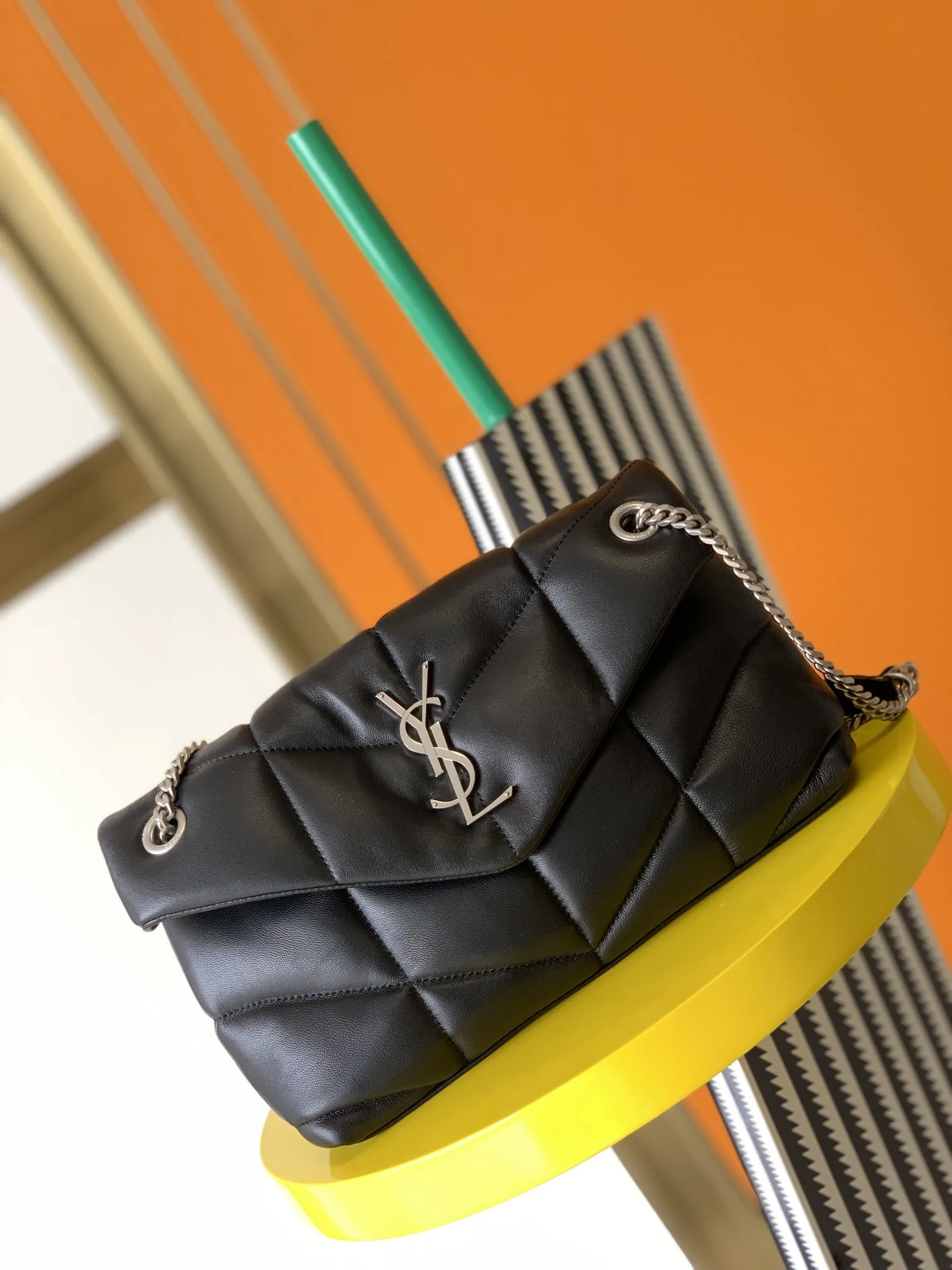 圣罗兰 577476 早春新款链条 斜挎包 圣罗兰 577476 早春新款链条 斜挎包