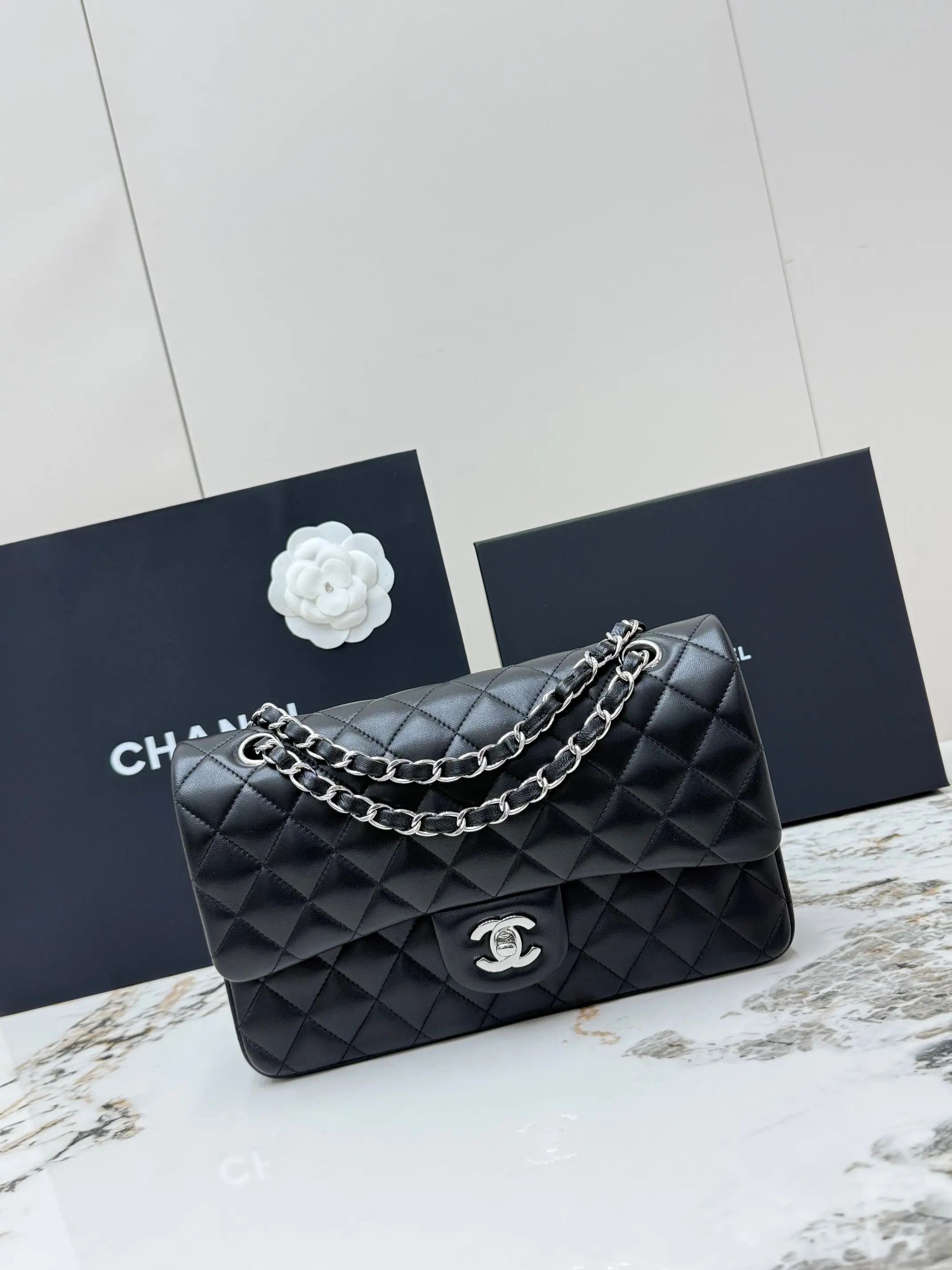 Chanel AS1112 Classic Silver Buckle Quilted Lambskin Chain Shoulder Bag Crossbody Bag