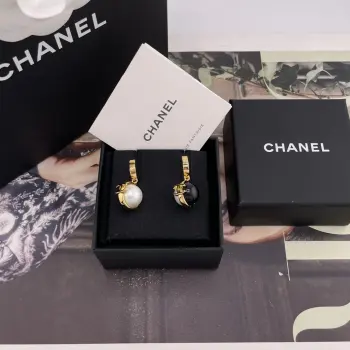Fragrant gold hook black and white ball earrings Replica Chanel Earrings