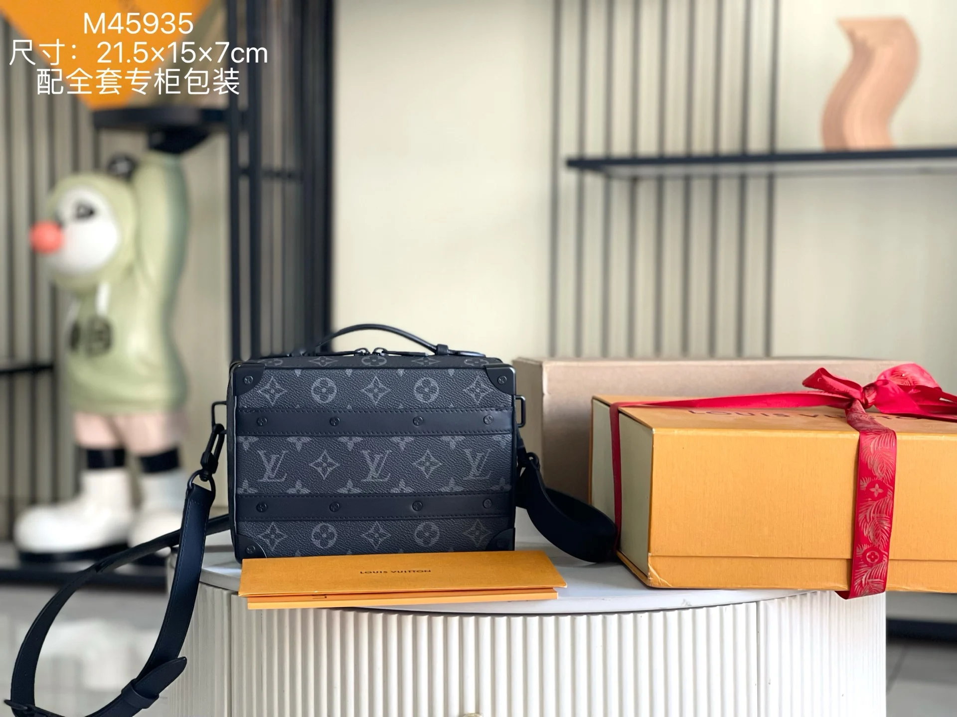 LV M45935 意大利A级皮料包 斜挎包