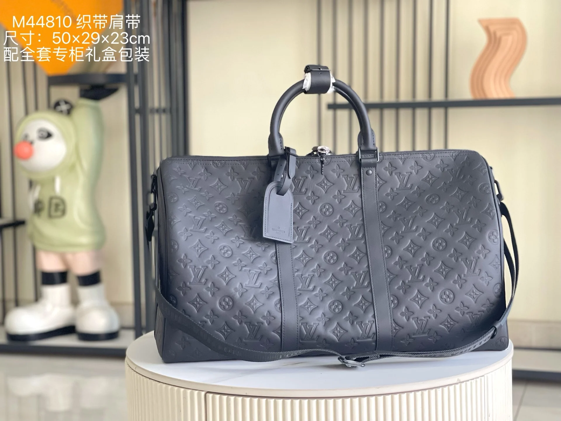 LV M44810  意大利A级皮料肩背包  斜挎包