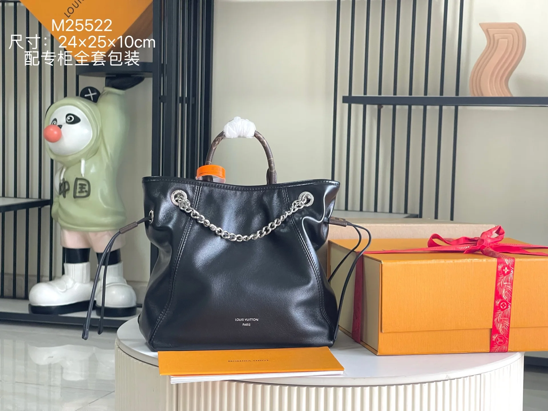 LV M25522 特级全钢五金 意大利A级皮料肩背包 双肩包