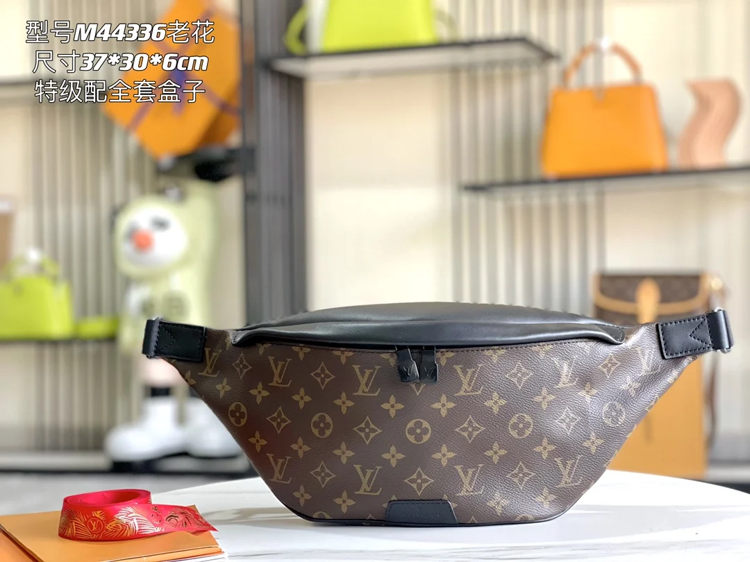 LV M44336 意大利A级老花皮料腰包 腰包 LV M44336 意大利A级老花皮料腰包 腰包