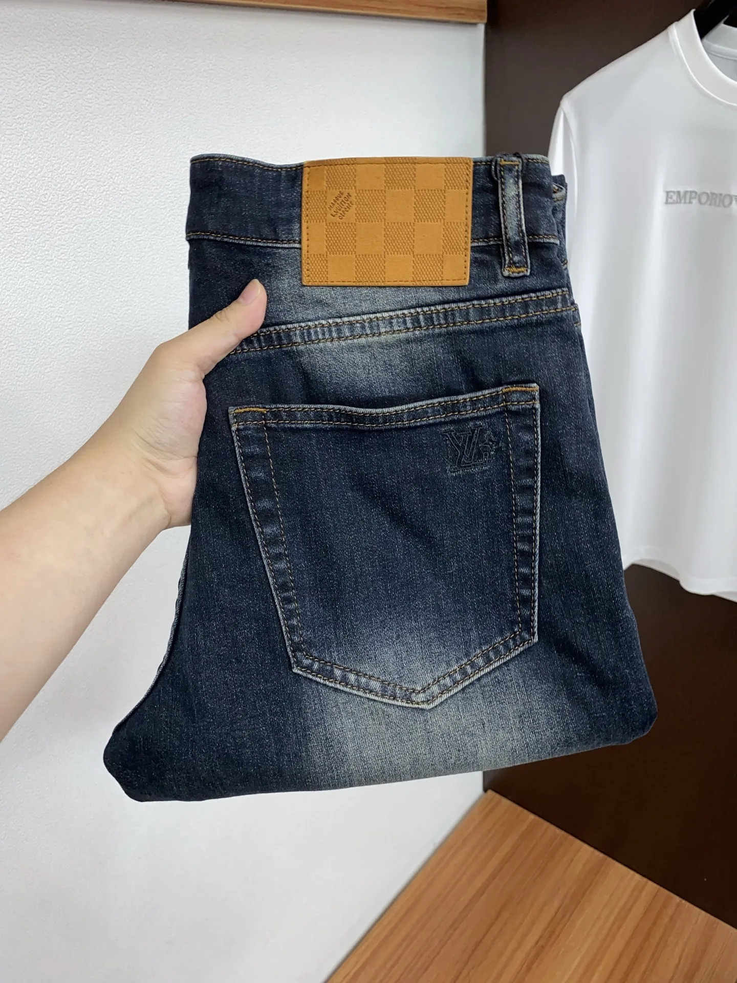 LV 早春新品 原单男士五袋牛仔休闲裤 LV 早春新品 原单男士五袋牛仔休闲裤