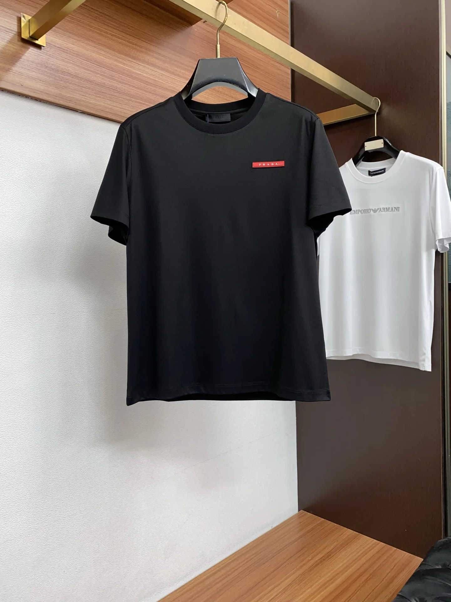 普拉达  2026新款百搭短袖