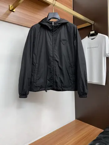 2026新款男士休闲定制夹克外套 高仿普拉达夹克/外套