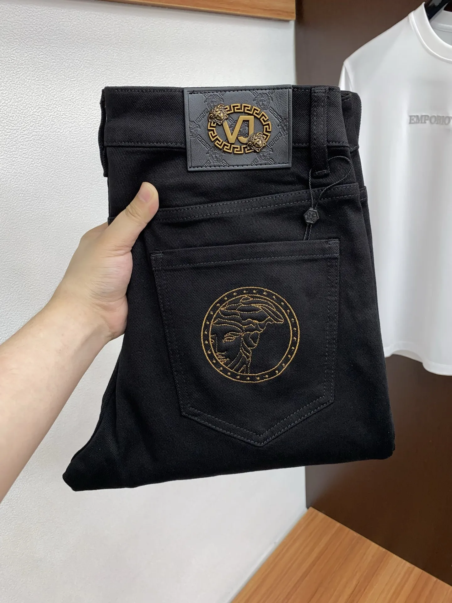 范思哲 2026早春最新款牛仔裤 范思哲 2026早春最新款牛仔裤