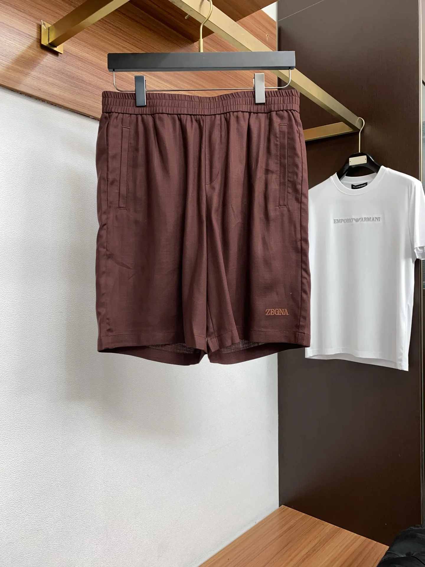 杰尼亚 春夏季新款休闲短裤 杰尼亚 春夏季新款休闲短裤