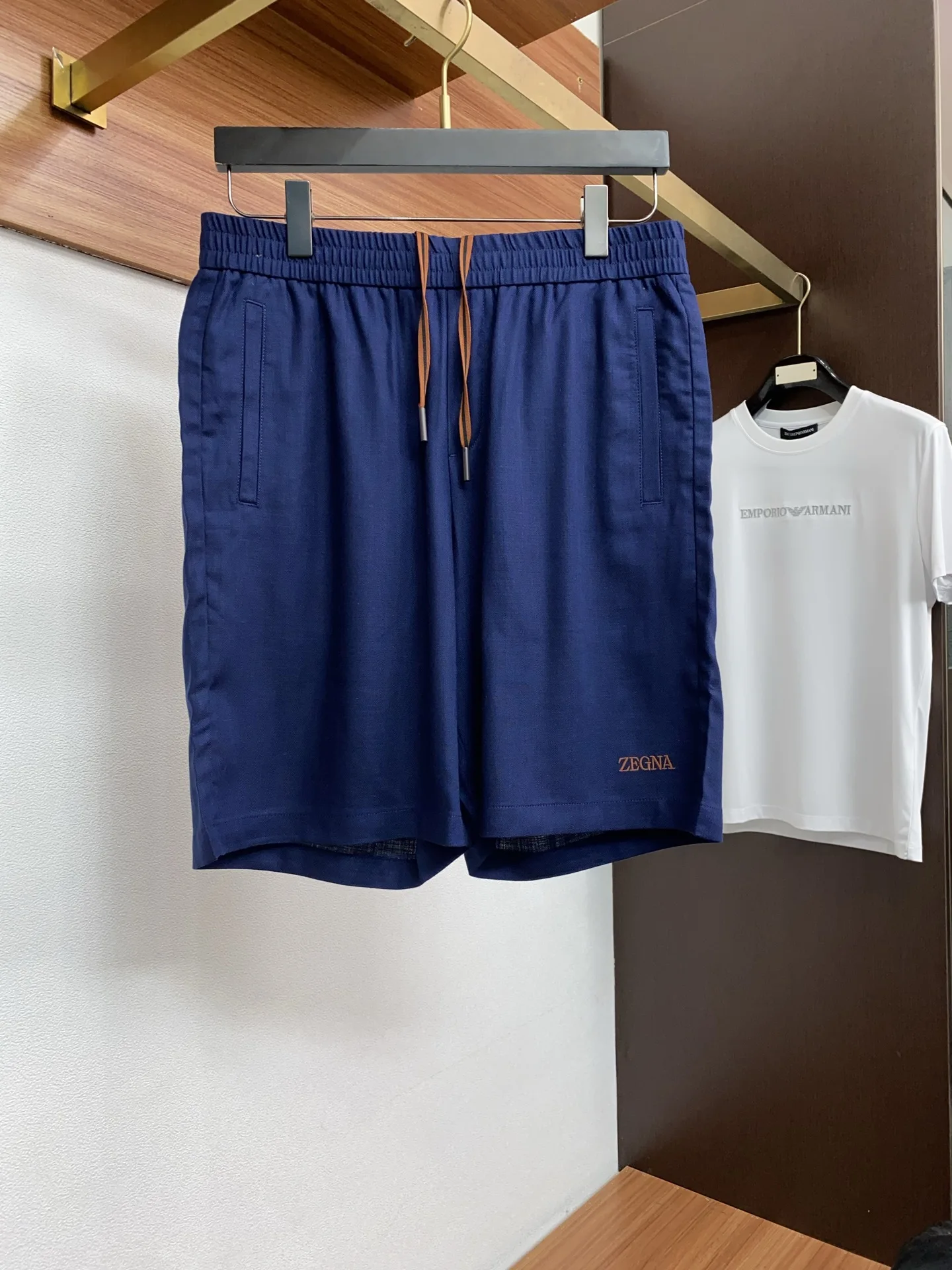 杰尼亚 春夏季新款休闲短裤 杰尼亚 春夏季新款休闲短裤