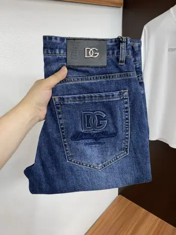 2026ss春夏新款修身小直筒牛仔裤 高仿杜嘉班纳牛仔裤