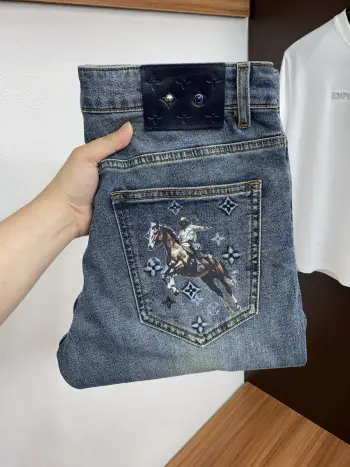 2026早春最新款牛仔裤 高仿LV牛仔裤