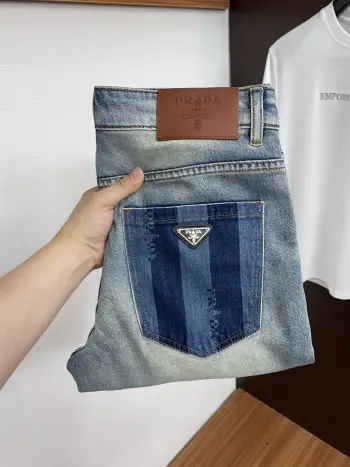 2026ss春夏新款修身小直筒牛仔裤 高仿普拉达牛仔裤