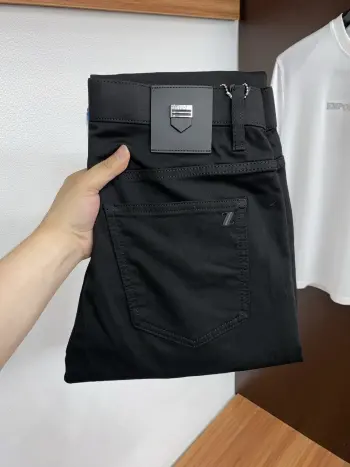 2026ss春夏新款修身小直筒牛仔裤 高仿杰尼亚牛仔裤