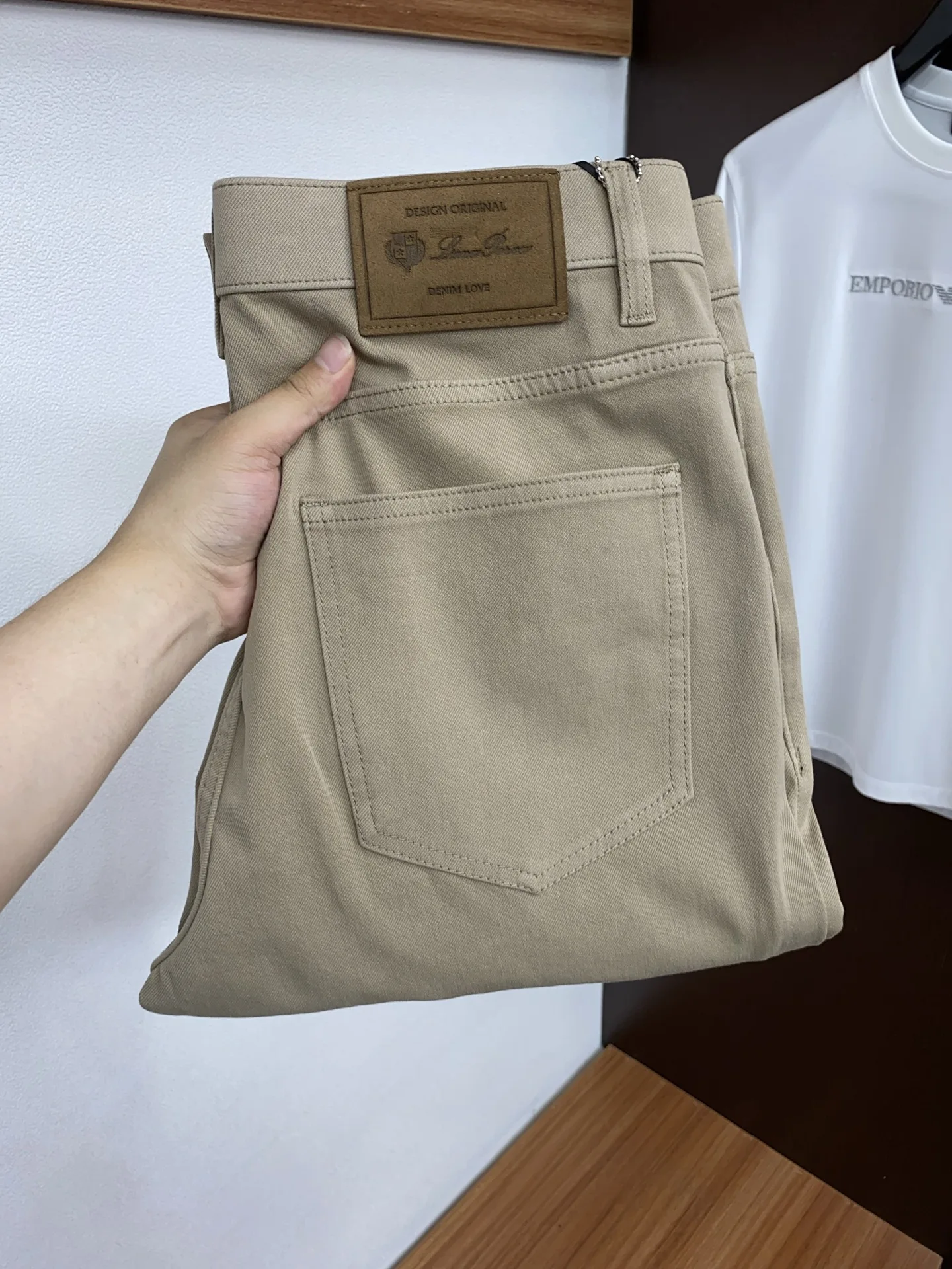 诺悠翩雅 2026早春最新款牛仔裤