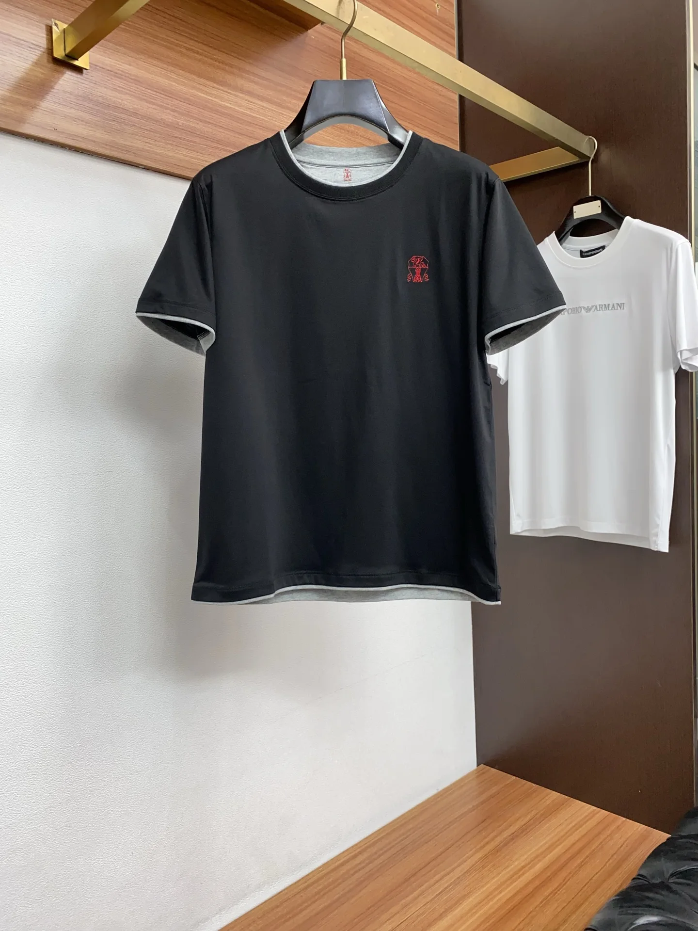 布鲁内洛库奇内利 早春全棉男士短袖T恤 布鲁内洛库奇内利 早春全棉男士短袖T恤