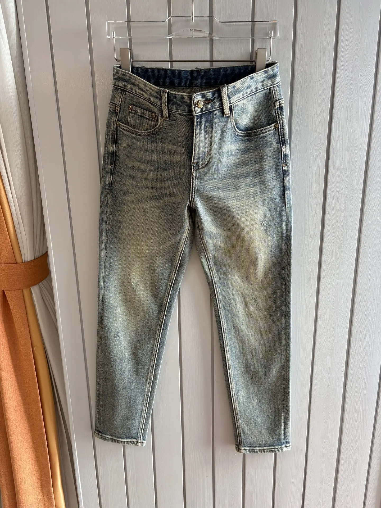 诺悠翩雅 2025秋冬设计推荐 热卖牛仔裤 诺悠翩雅 2025秋冬设计推荐 热卖牛仔裤