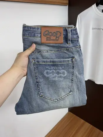 2026早春最新款牛仔裤 高仿巴黎世家牛仔裤