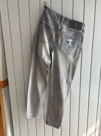 2026春夏设计推荐 热卖牛仔裤 高仿范思哲牛仔裤