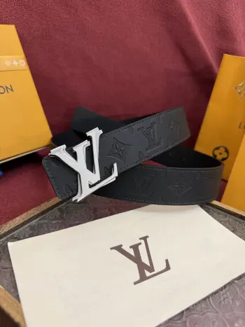 New Double-Sided Jacquard Pattern Men s Belt Replica Louis Vuitton Mens Belts