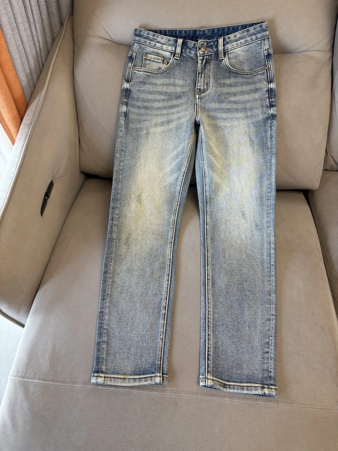 诺悠翩雅 2025秋冬设计推荐 热卖牛仔裤