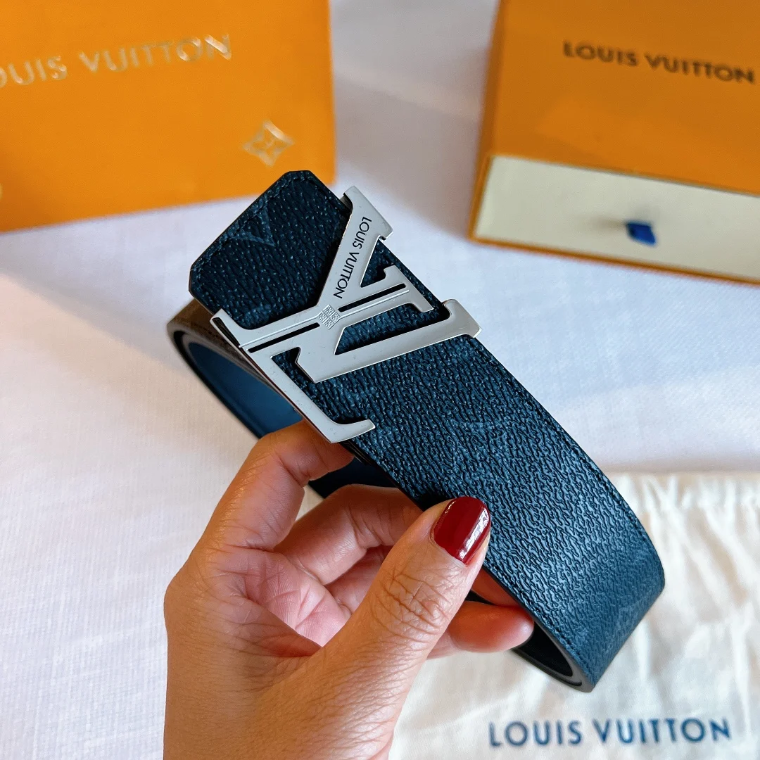 LV 正品一体铸造五金钢扣男士腰带