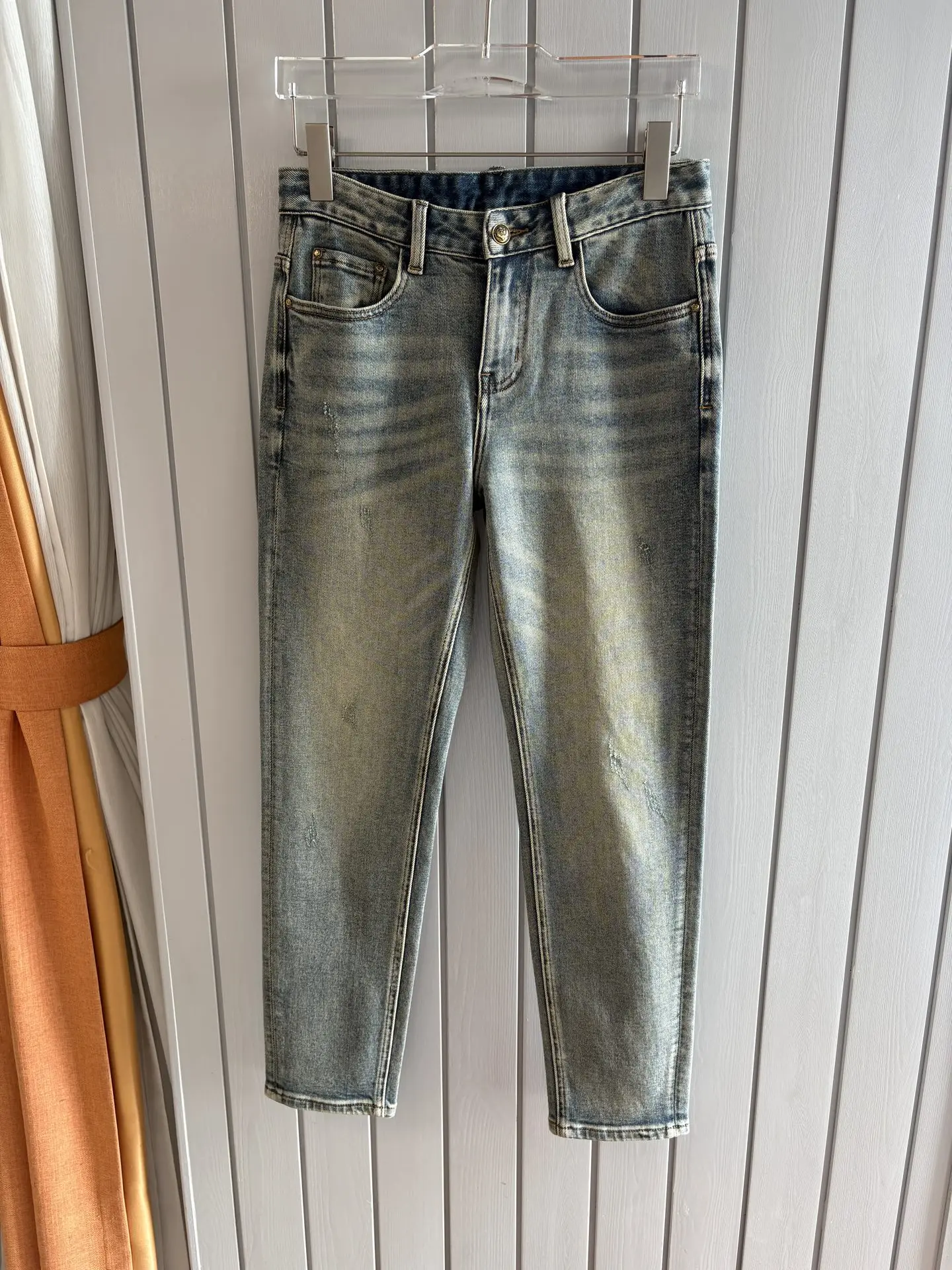 诺悠翩雅 2025秋冬设计推荐 热卖牛仔裤 诺悠翩雅 2025秋冬设计推荐 热卖牛仔裤