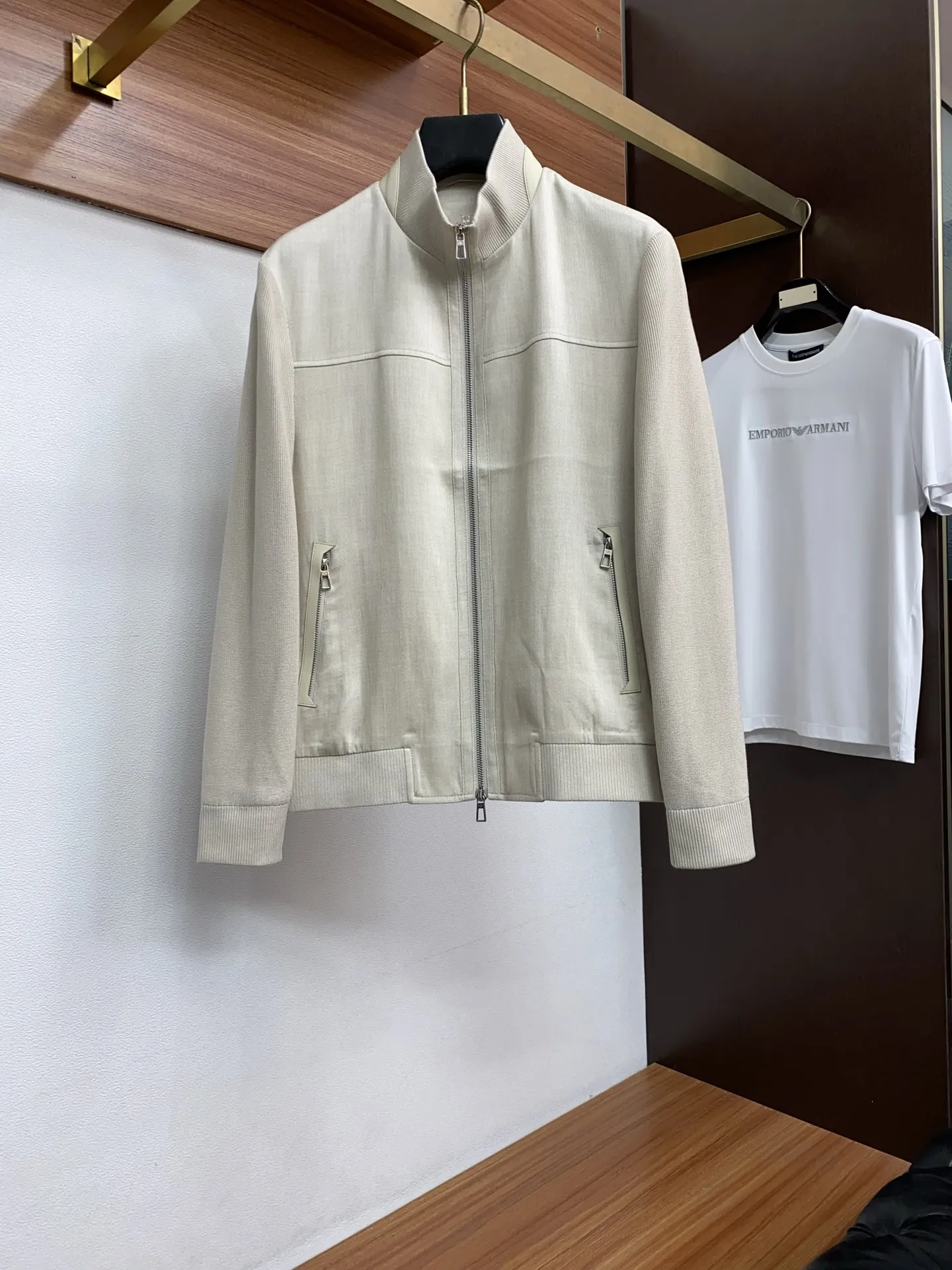 诺悠翩雅  2026新款男士休闲定麻棉针织拼接西立领夹克外套